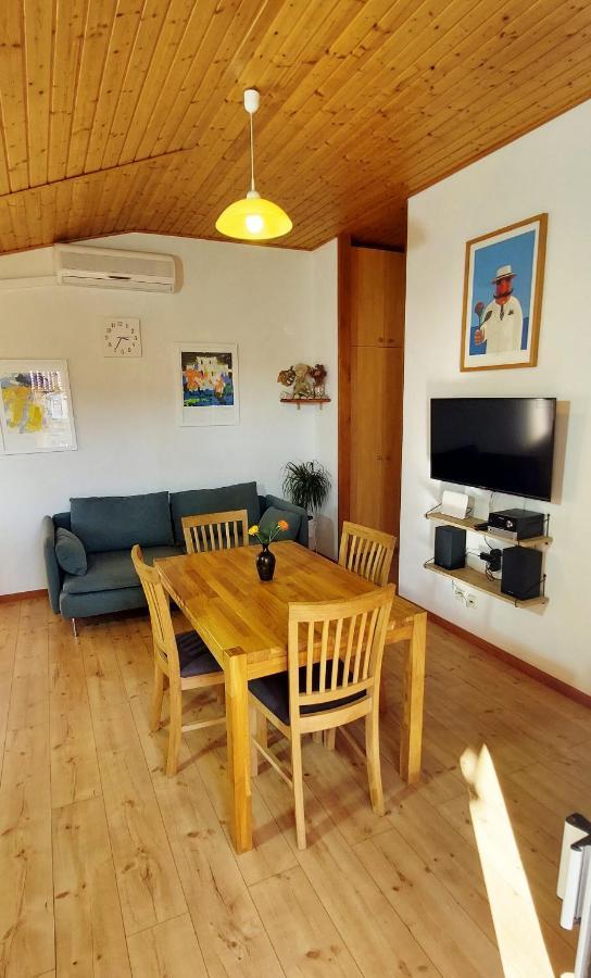 Apartments Mladen Sućuraj Екстериор снимка